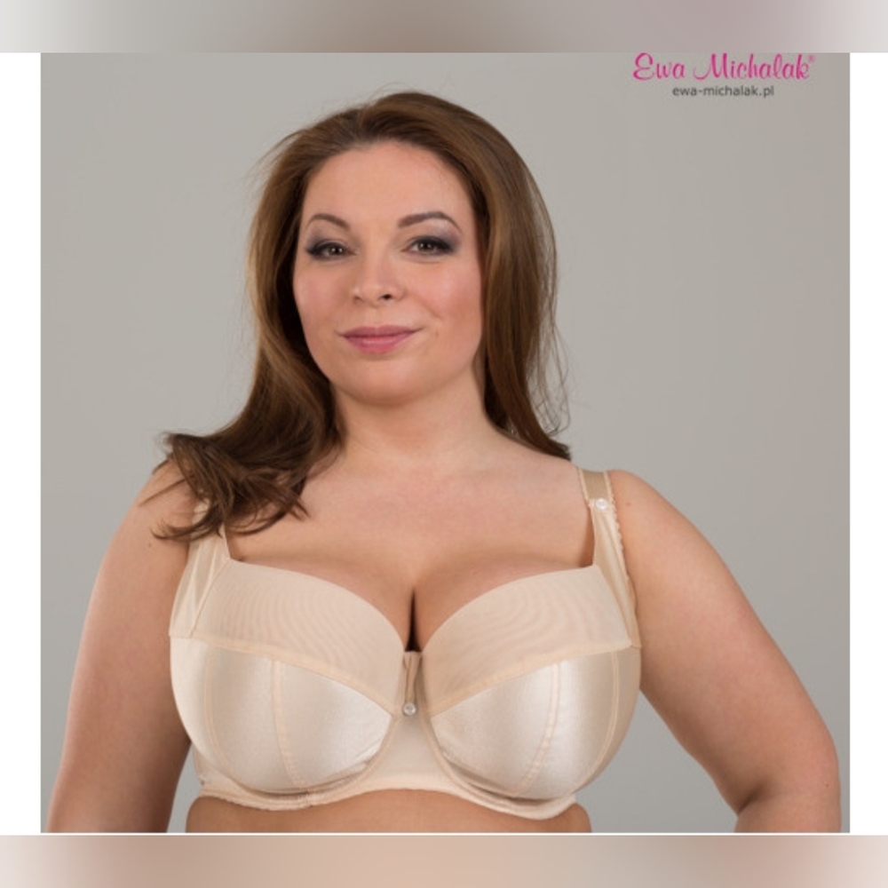 Ewa Michalak pearl Gladys Gladzioch bra 80G